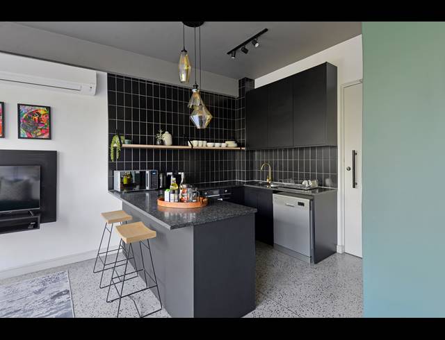 1 BEDROOM APARTMENT TO LET IN CAPE TOWN CITY CENTRE